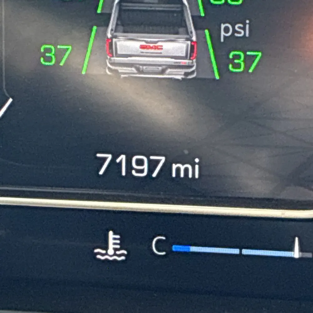 2024 GMC Sierra 1500 AT4X