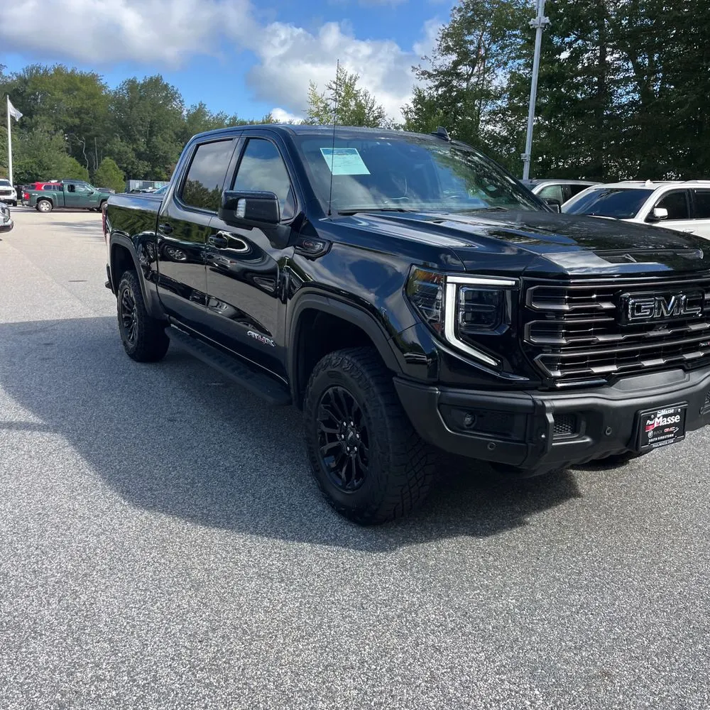 2023 GMC Sierra 1500 AT4X