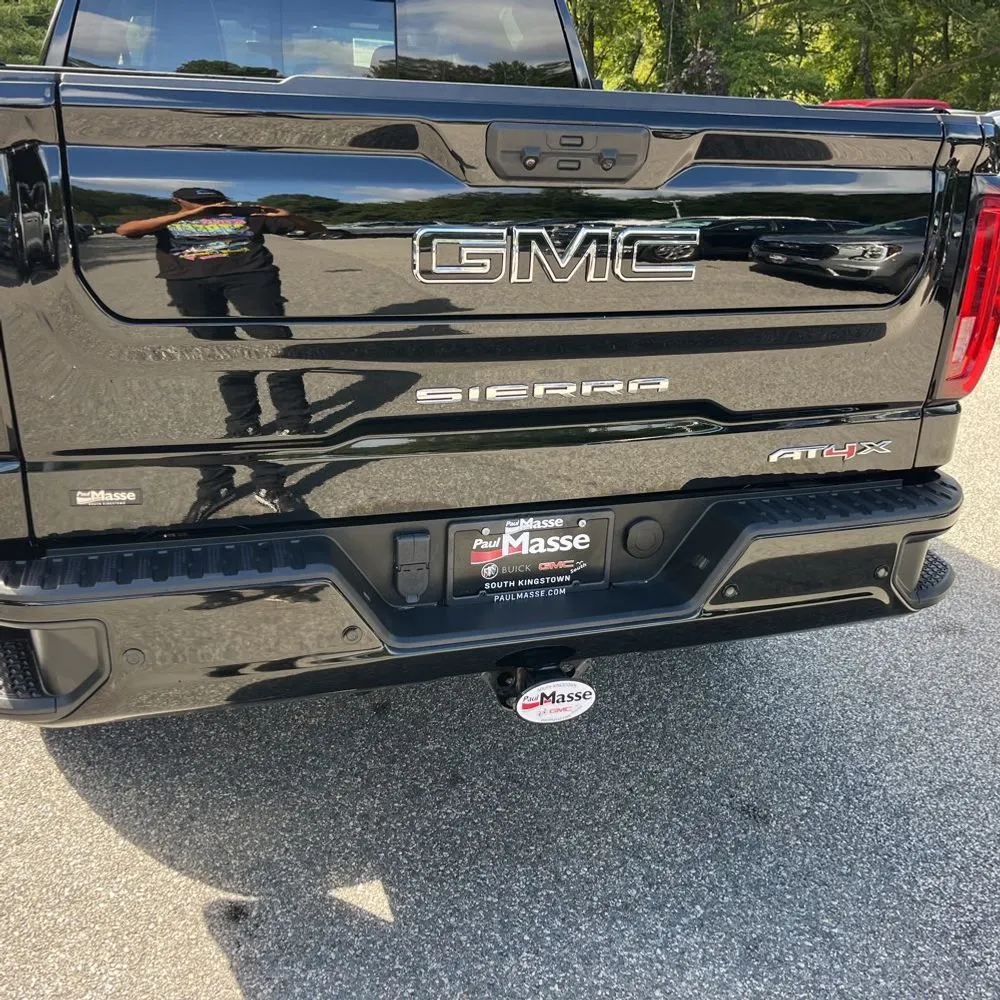 2023 GMC Sierra 1500 AT4X