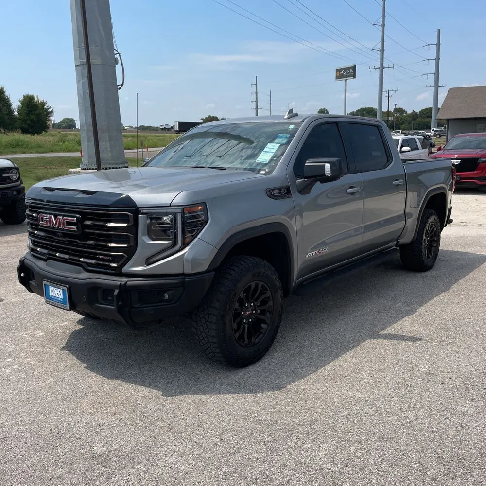 2023 GMC Sierra 1500 AT4X