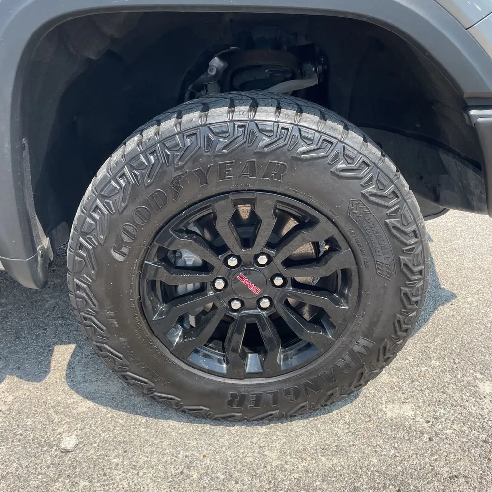 2023 GMC Sierra 1500 AT4X