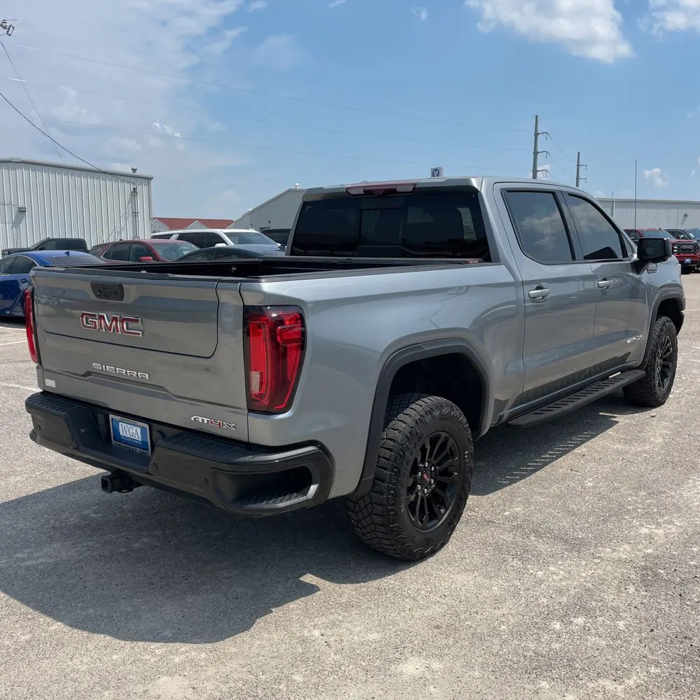 2023 GMC Sierra 1500 AT4X