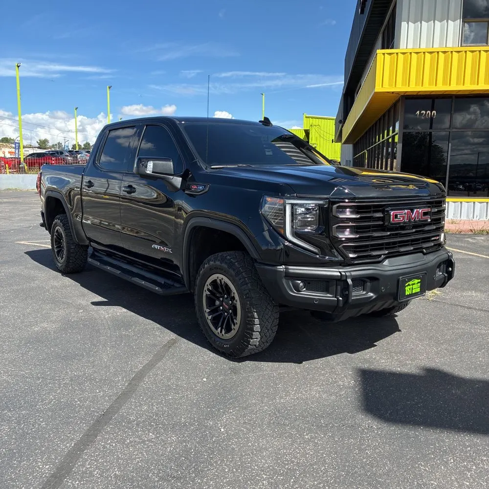 2024 GMC Sierra 1500 AT4X