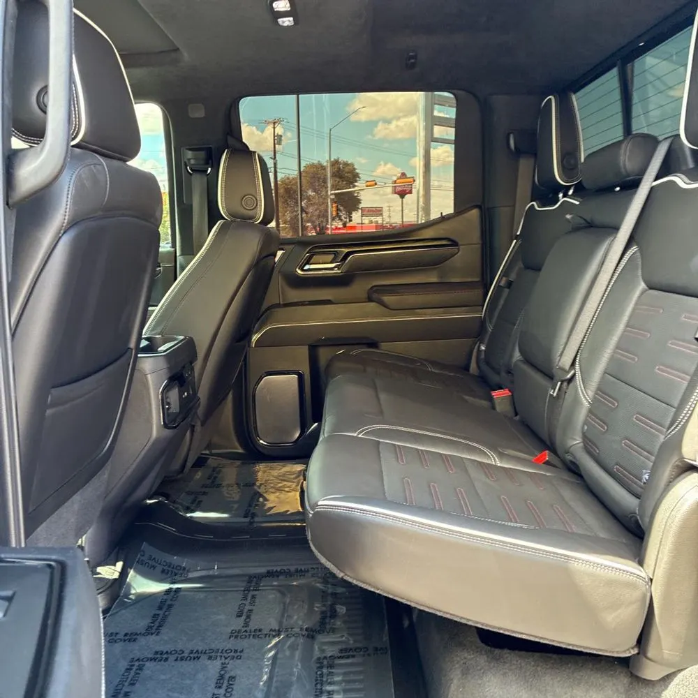 2024 GMC Sierra 1500 AT4X