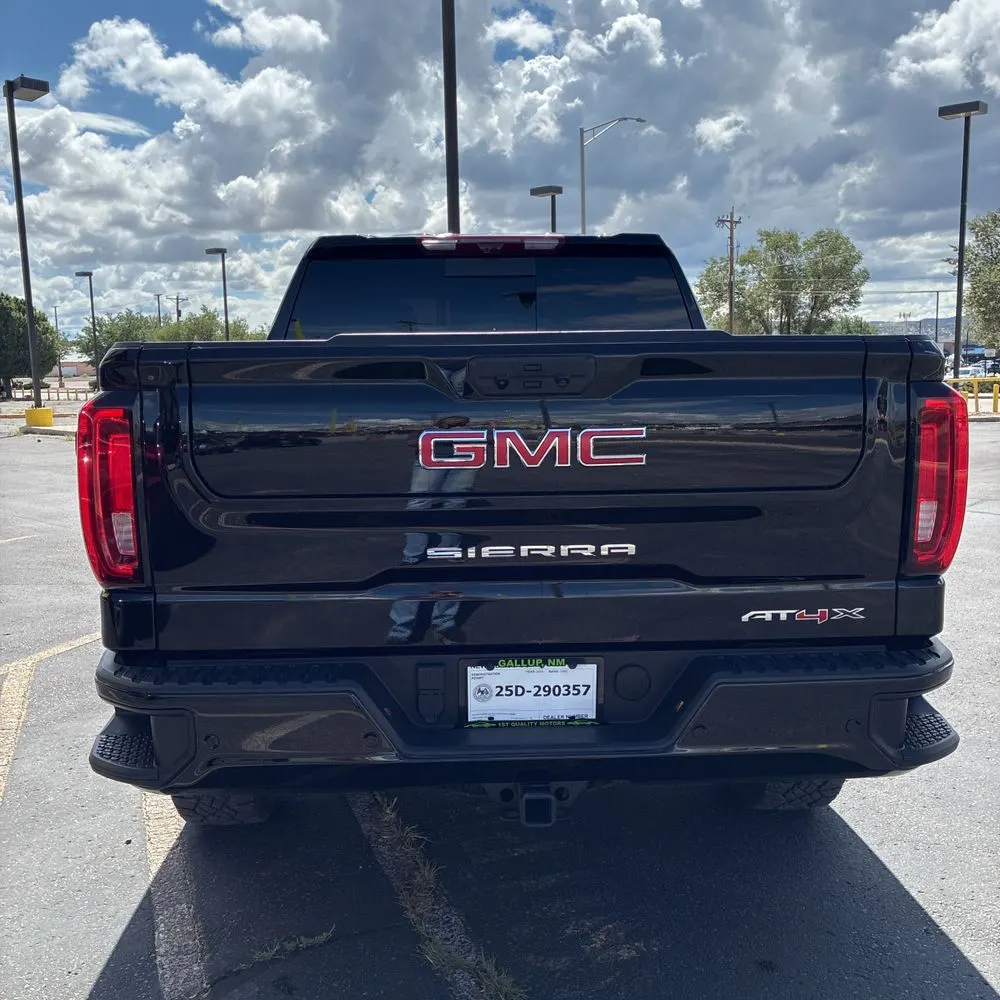 2024 GMC Sierra 1500 AT4X