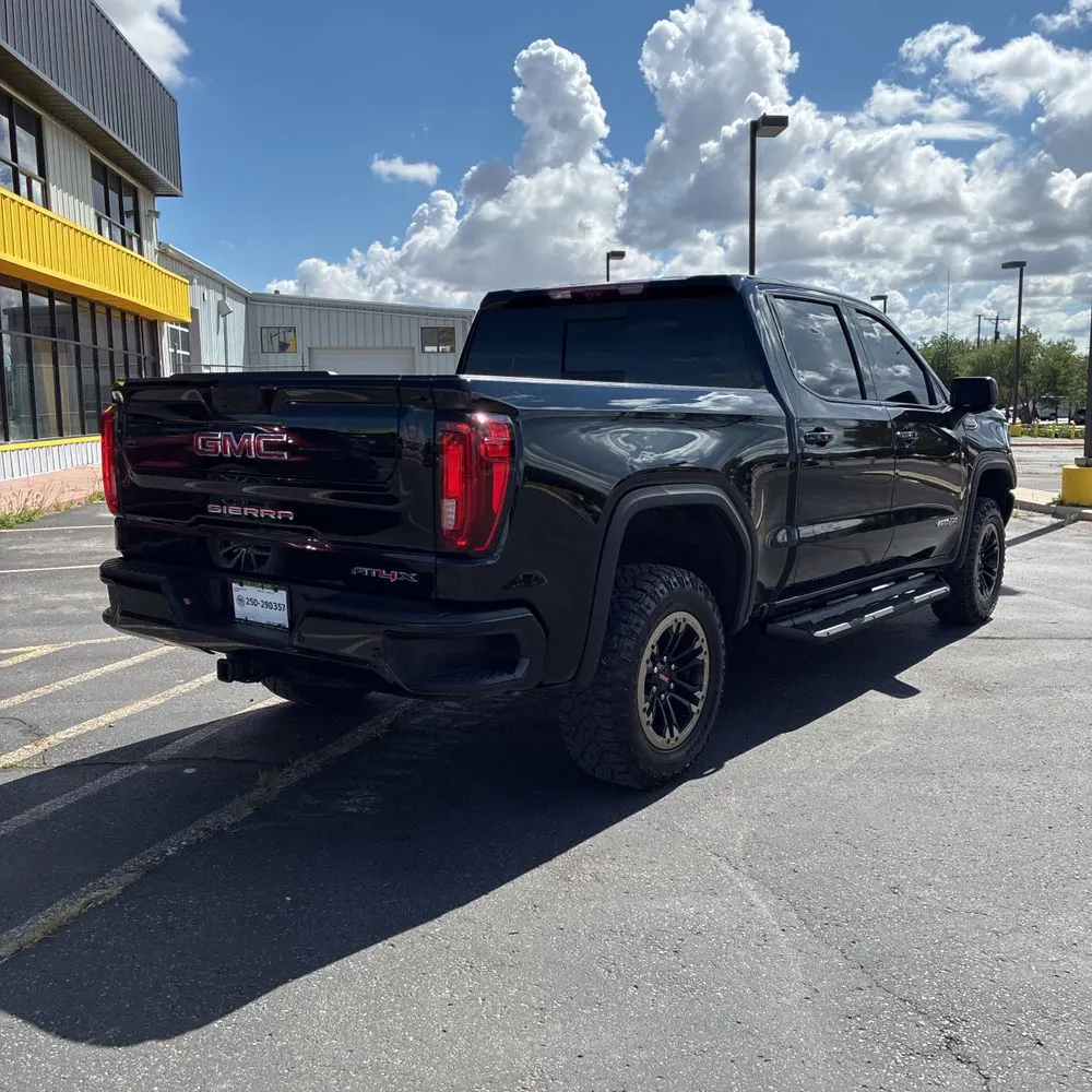 2024 GMC Sierra 1500 AT4X