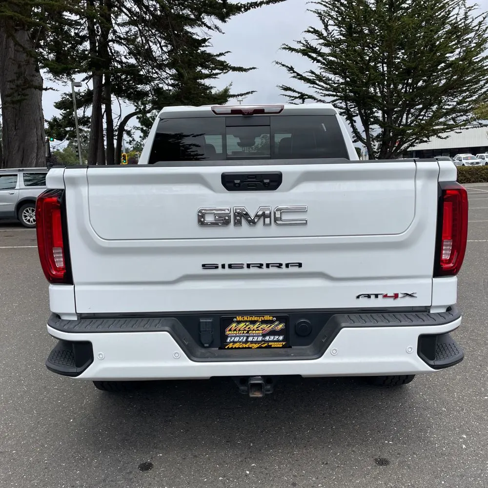 2023 GMC Sierra 1500 AT4X