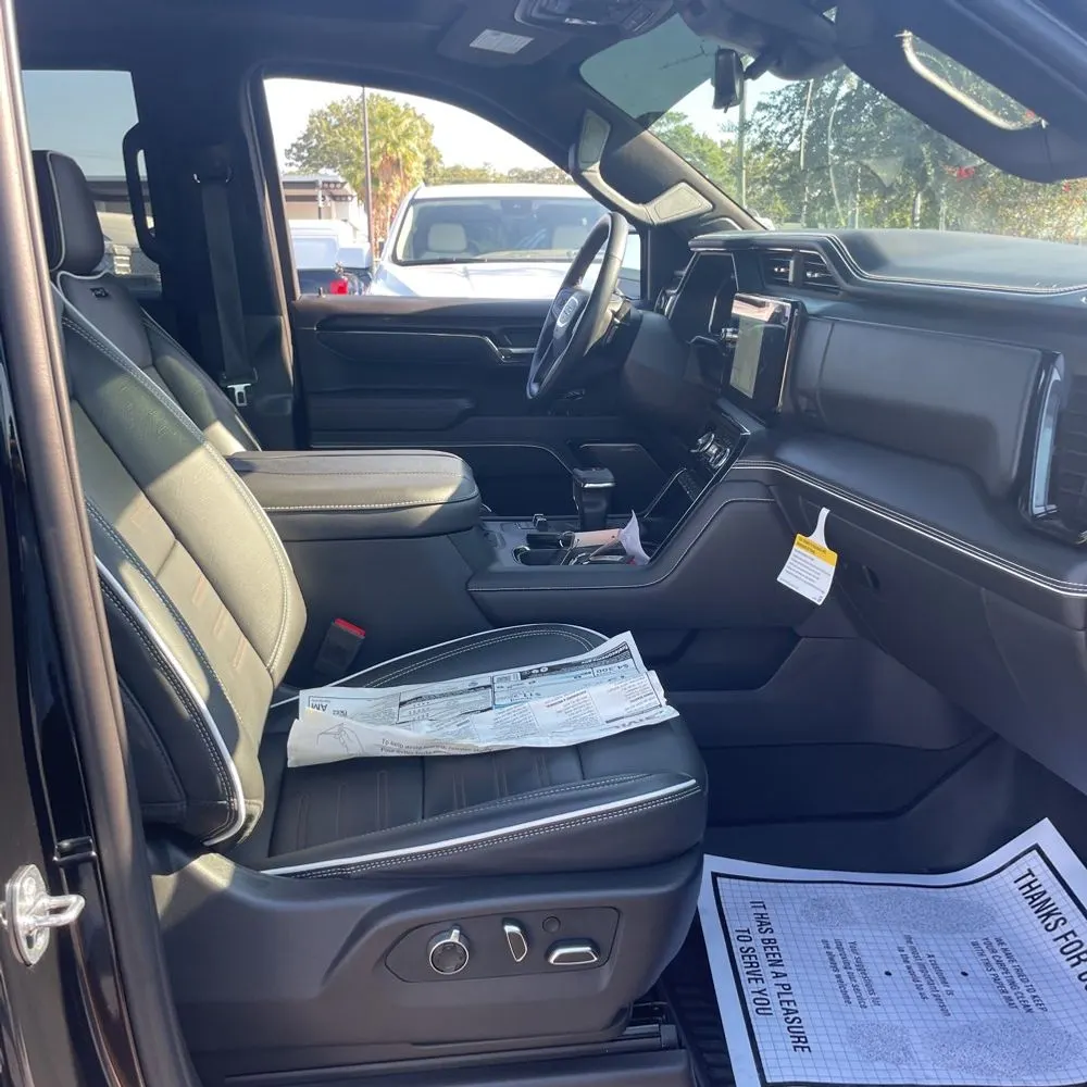 2024 GMC Sierra 1500 AT4X