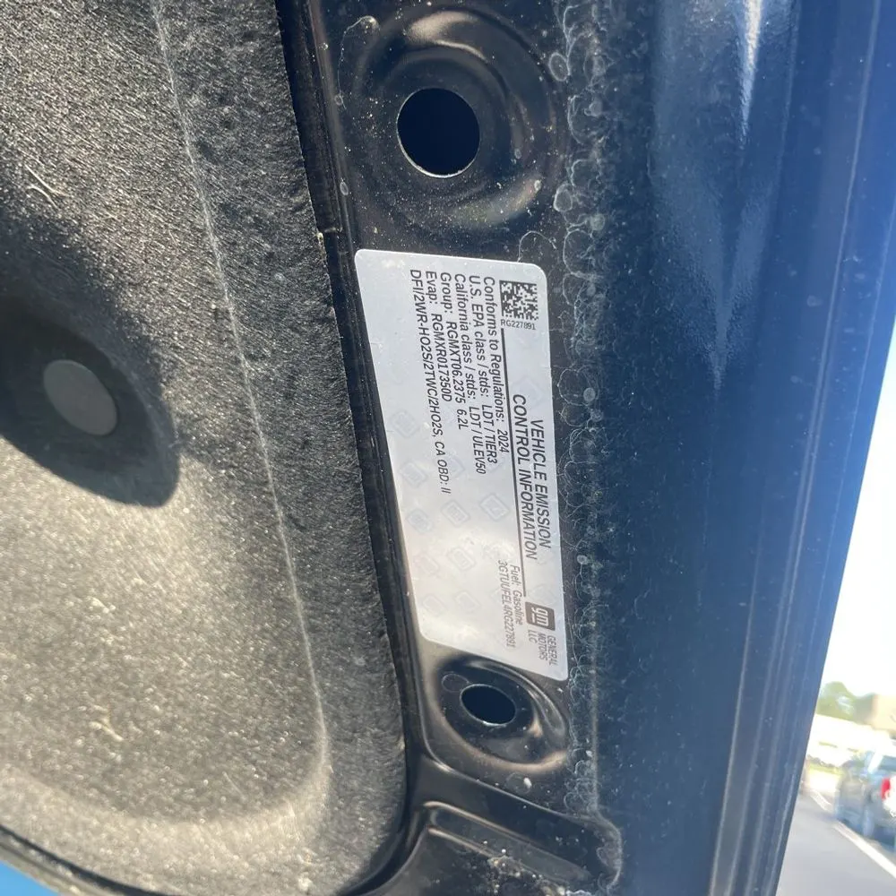 2024 GMC Sierra 1500 AT4X