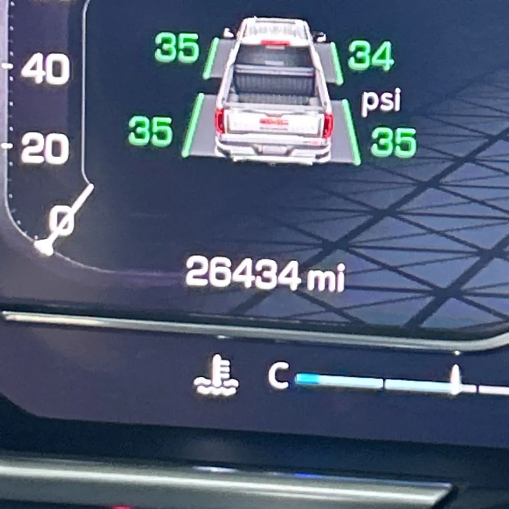 2023 GMC Sierra 1500 AT4X