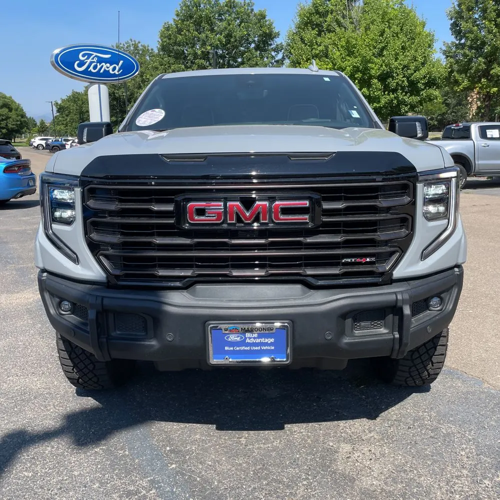 2024 GMC Sierra 1500 AT4X