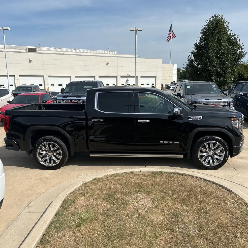 2025 GMC Sierra 1500 Denali