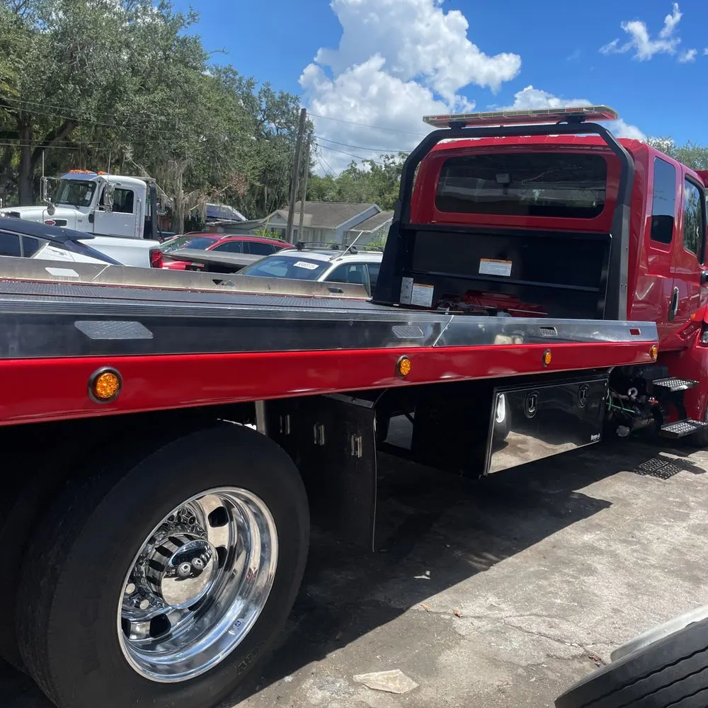 2020 International  MV607 SBA Tow truck