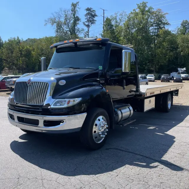 2021 International Commercial MV607 CA61-187 CONV CAB SBA TRUCK 4X2 6.7L