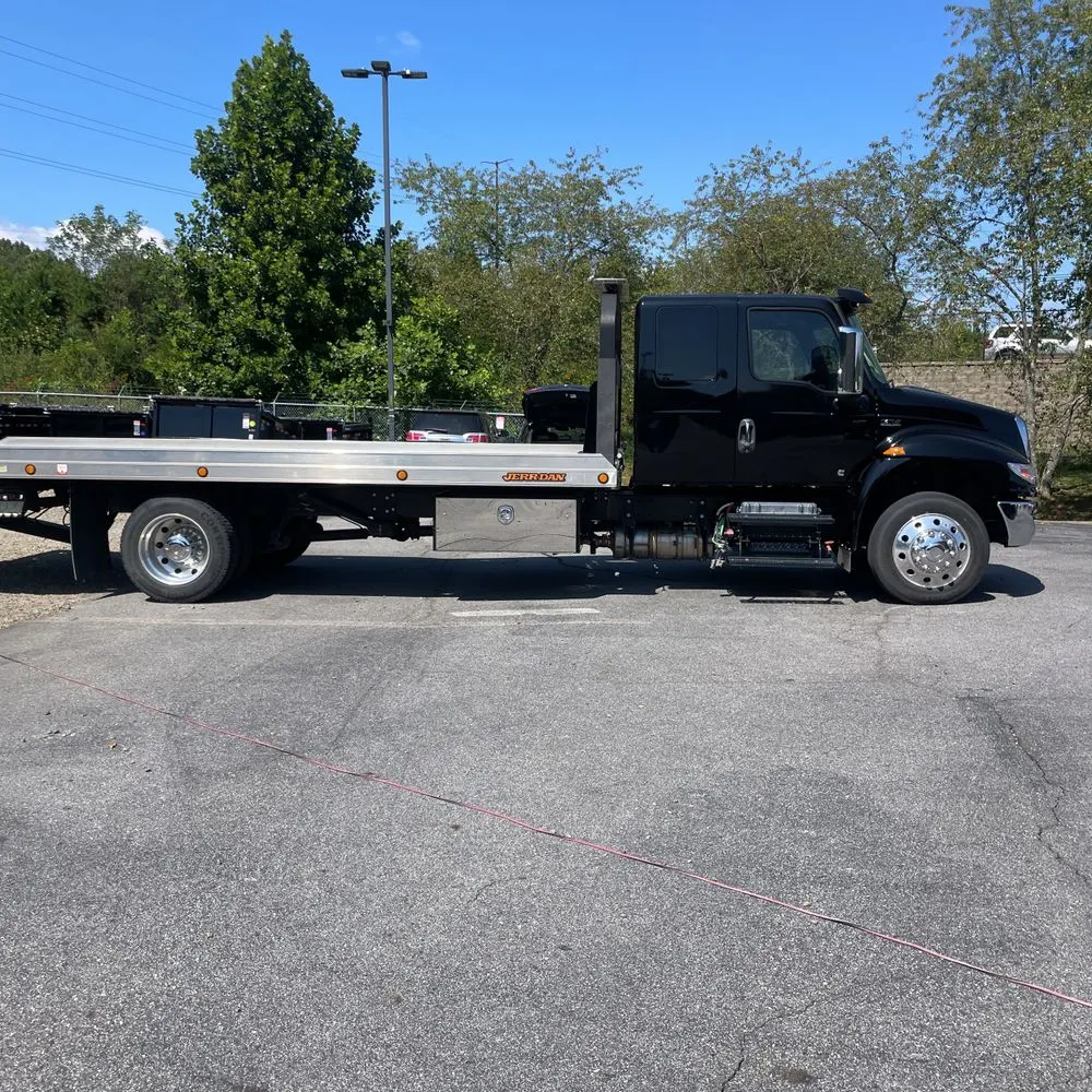 2021 International Commercial MV607 CA61-187 CONV CAB SBA TRUCK 4X2 6.7L