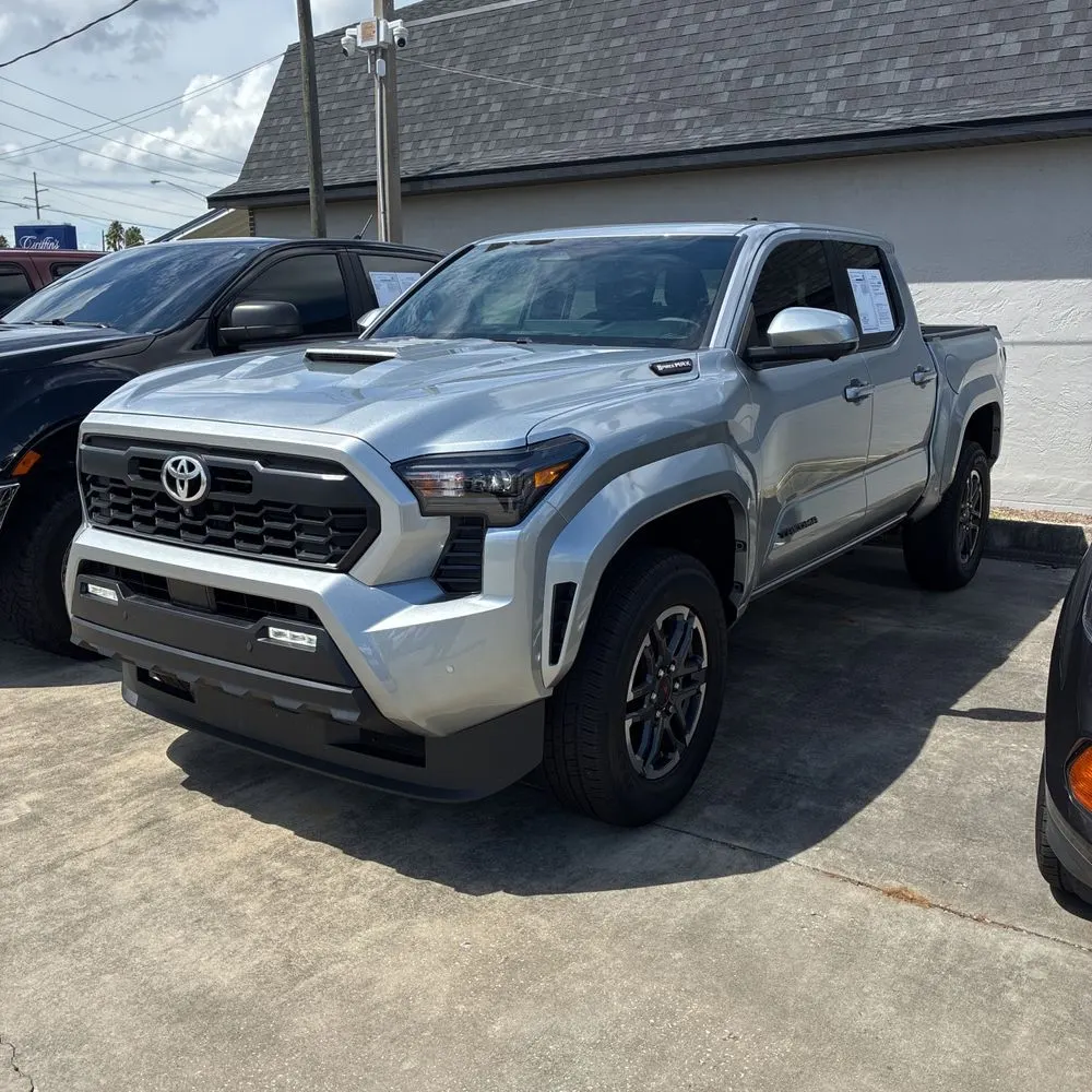 2025 Toyota Tacoma TRD Sport HV