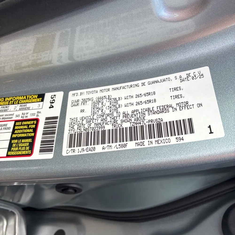2025 Toyota Tacoma TRD Sport HV