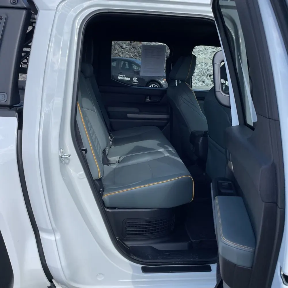 2025 Toyota Tacoma Trailhunter HV