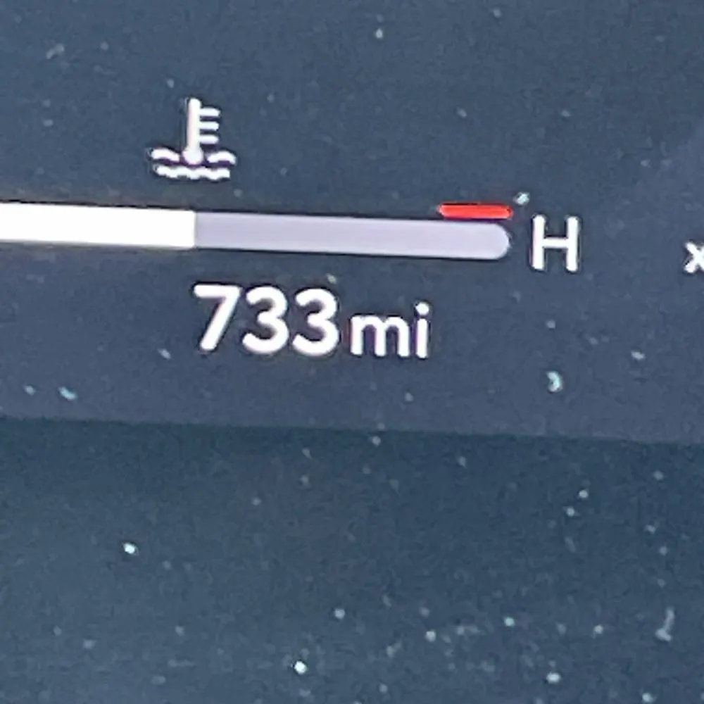 2025 Toyota Tacoma Trailhunter HV