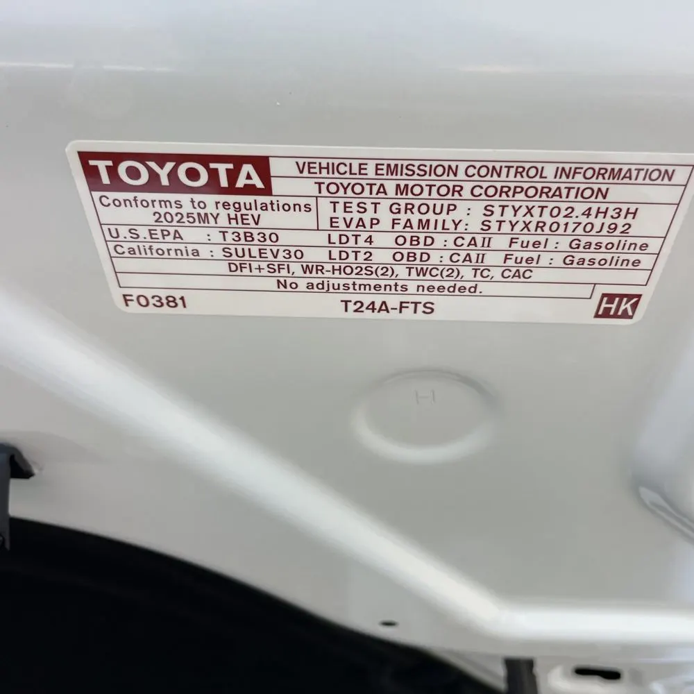2025 Toyota Tacoma Trailhunter HV
