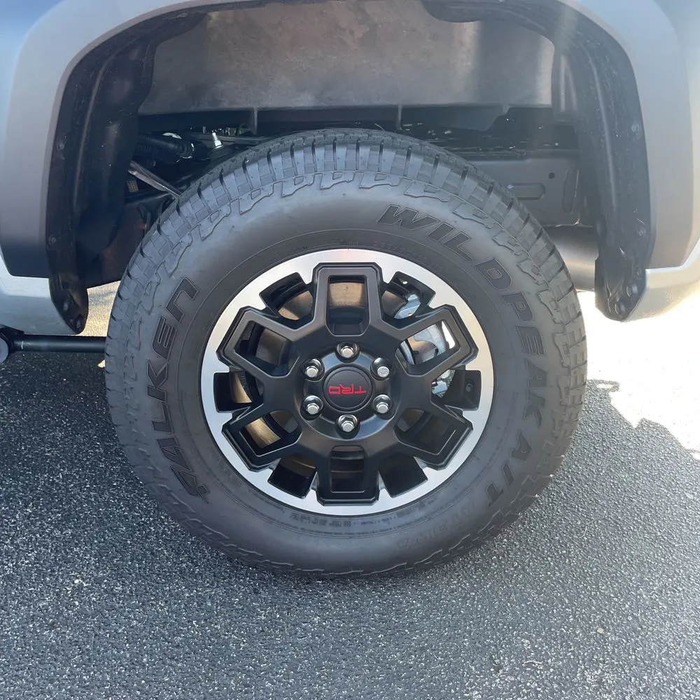 2024 Toyota Tacoma TRD Off-Road HV
