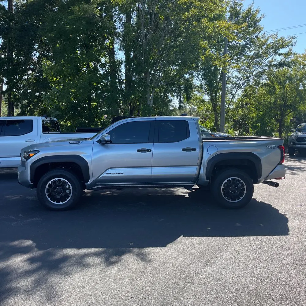 2024 Toyota Tacoma TRD Off-Road HV