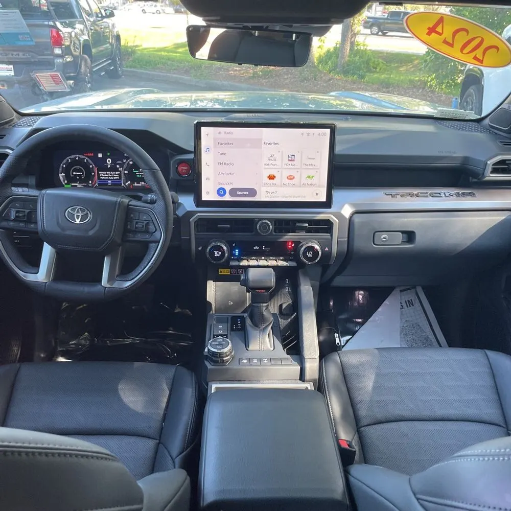 2024 Toyota Tacoma TRD Off-Road HV