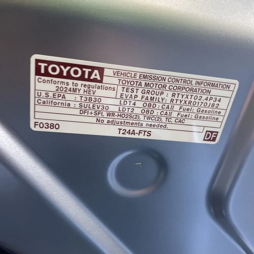 2024 Toyota Tacoma TRD Off-Road HV