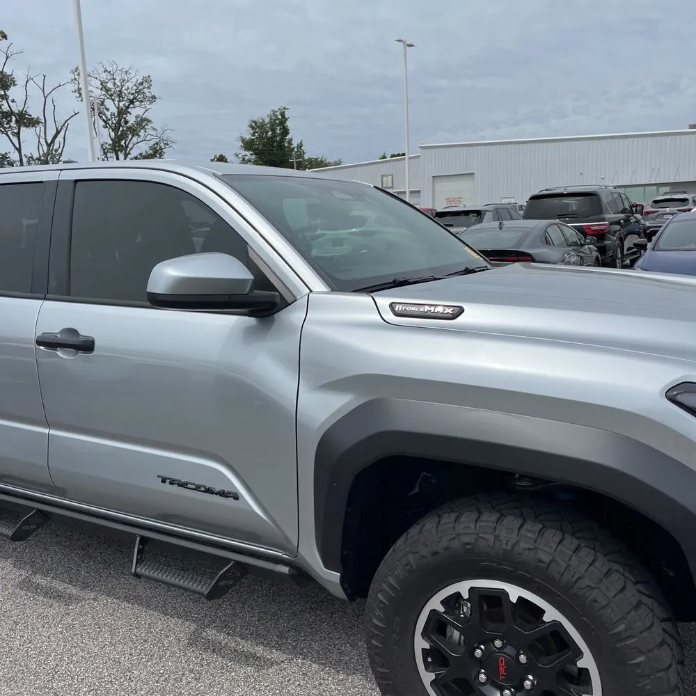 2025 Toyota Tacoma TRD Off-Road HV