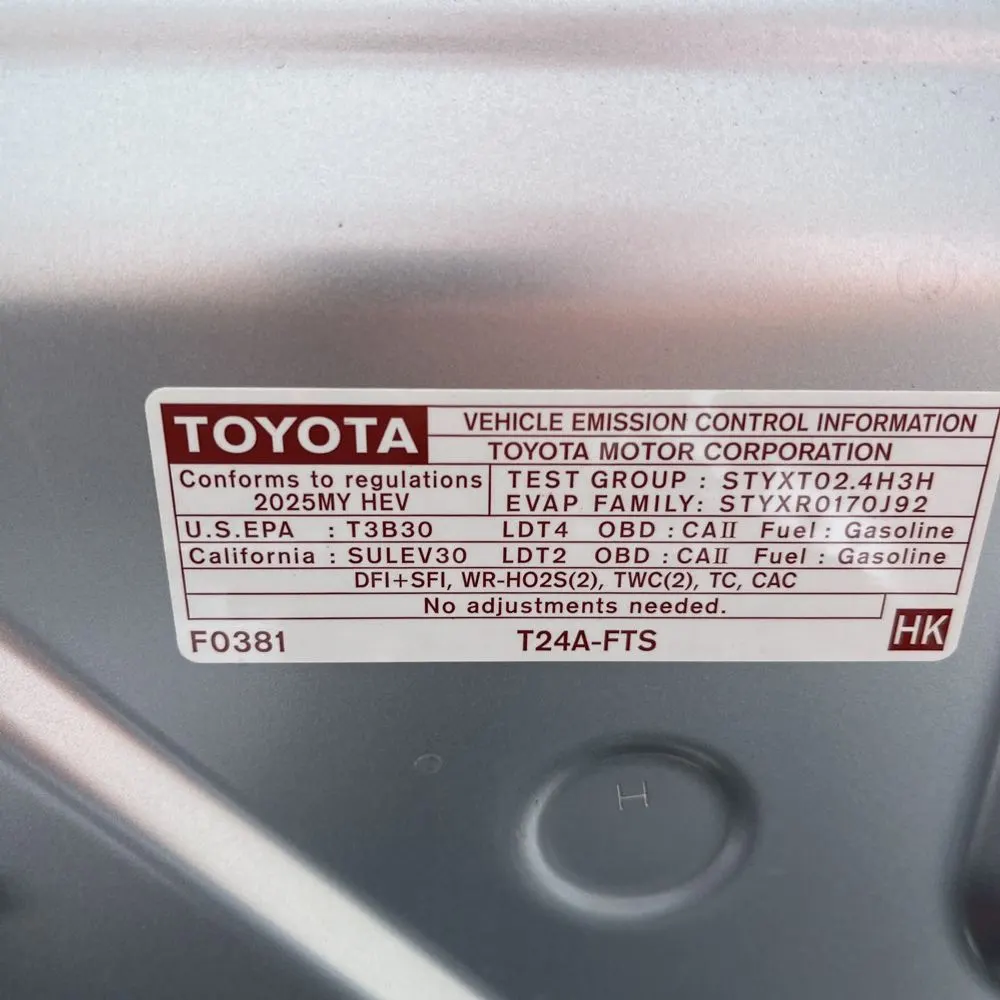 2025 Toyota Tacoma TRD Off-Road HV