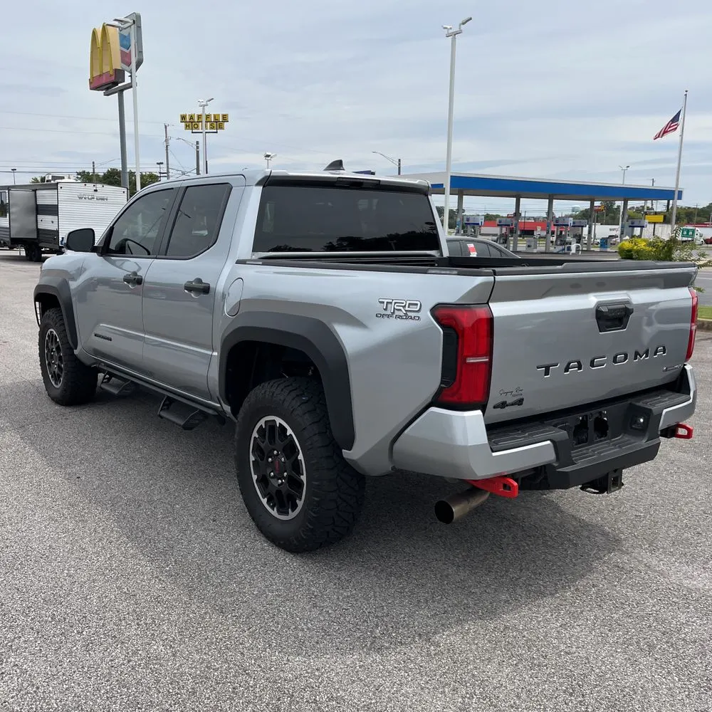 2025 Toyota Tacoma TRD Off-Road HV