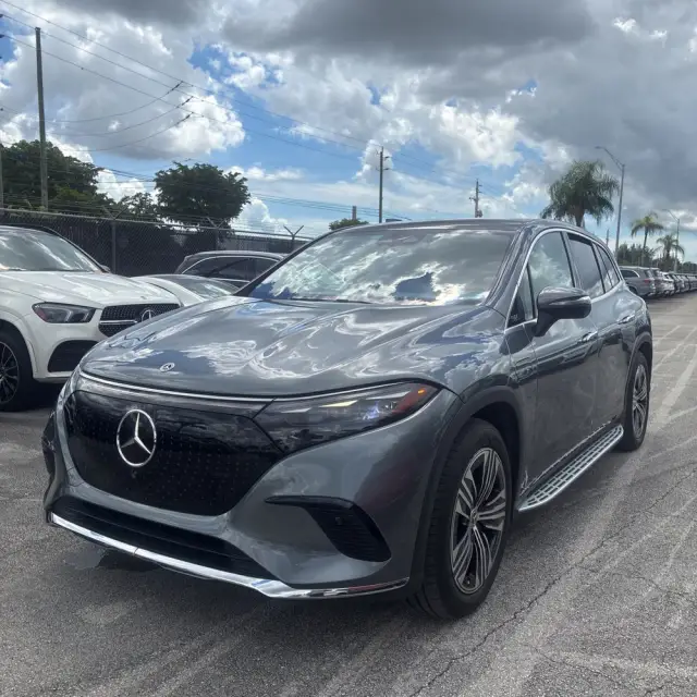 2023 Mercedes-Benz EQS SUV EQS450+