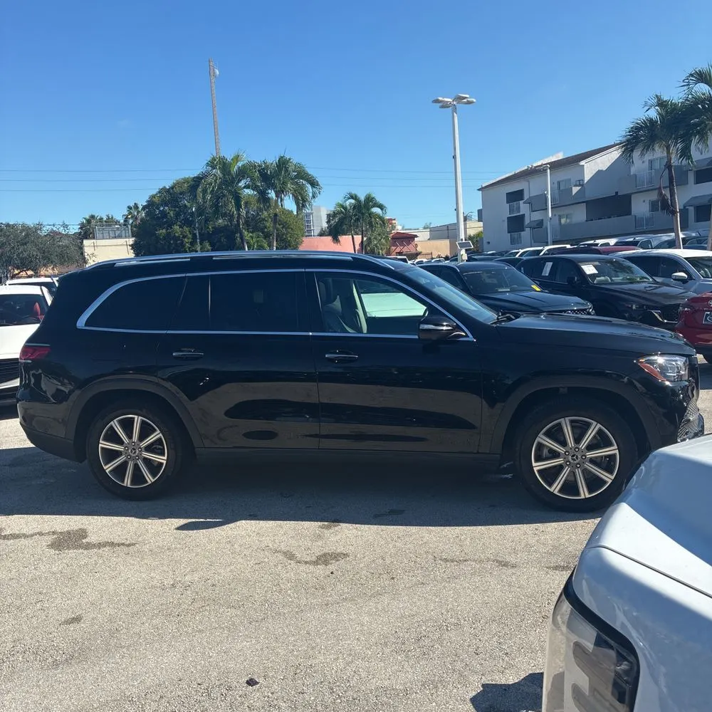 2023 Mercedes-Benz GLS GLS450