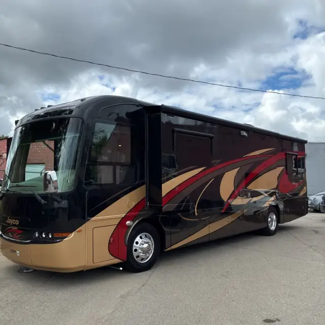 2019 Jayco Embark 37B