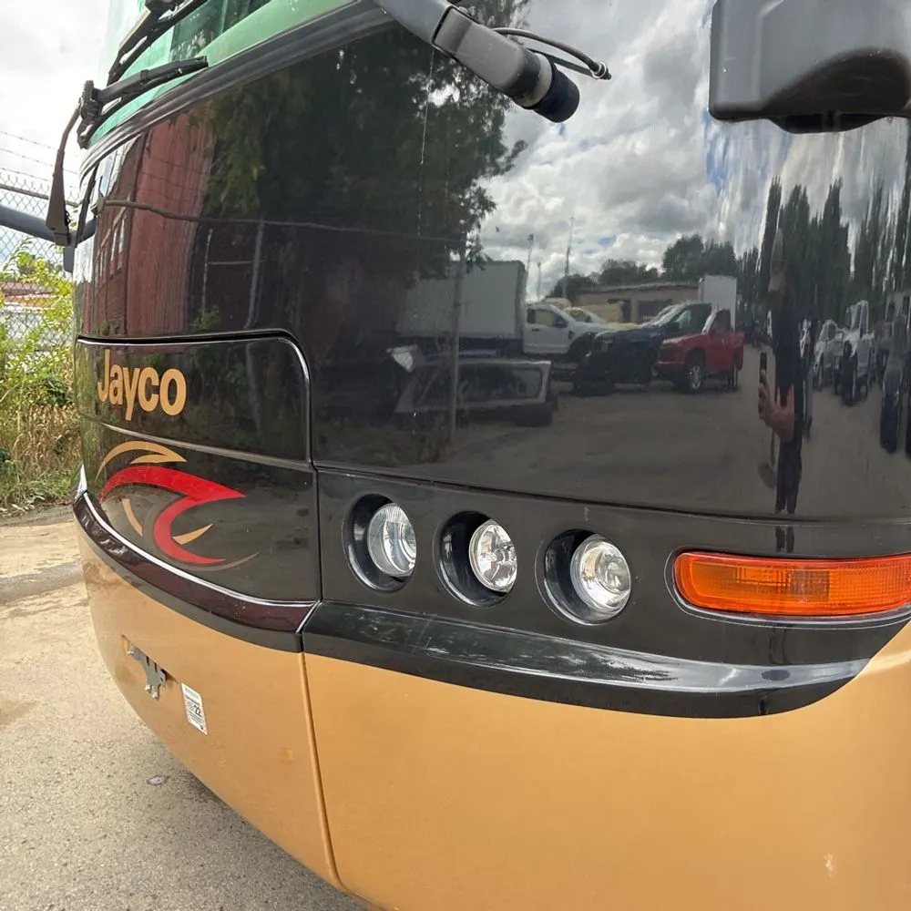 2019 Jayco Embark 37B