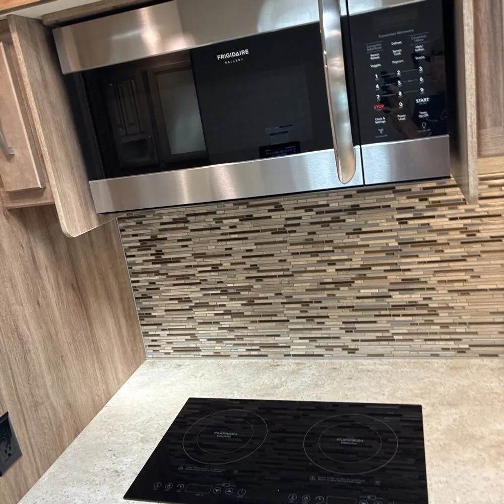 2019 Jayco Embark 37B