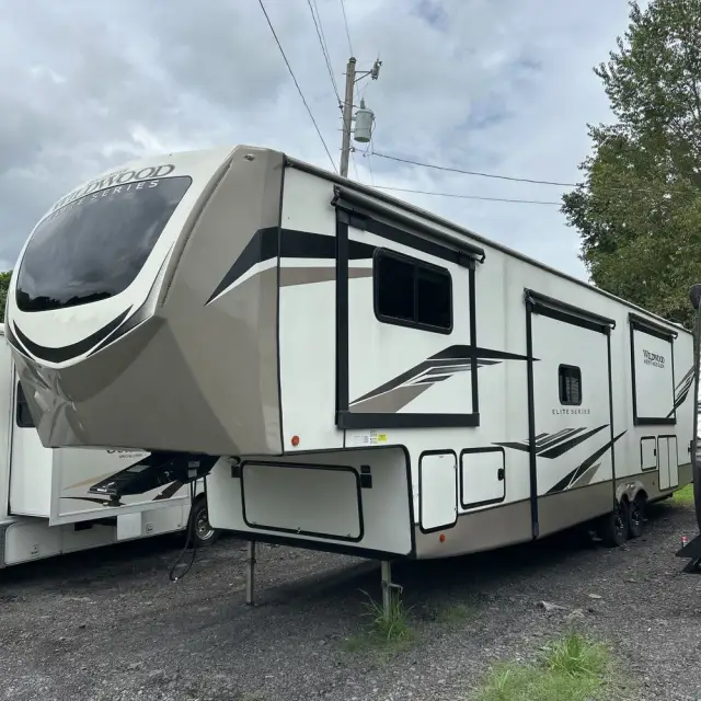 2022 Forest River Powersports Wildwood