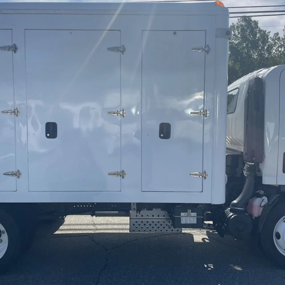 2022 Chevrolet Refrigerator box truck 4500