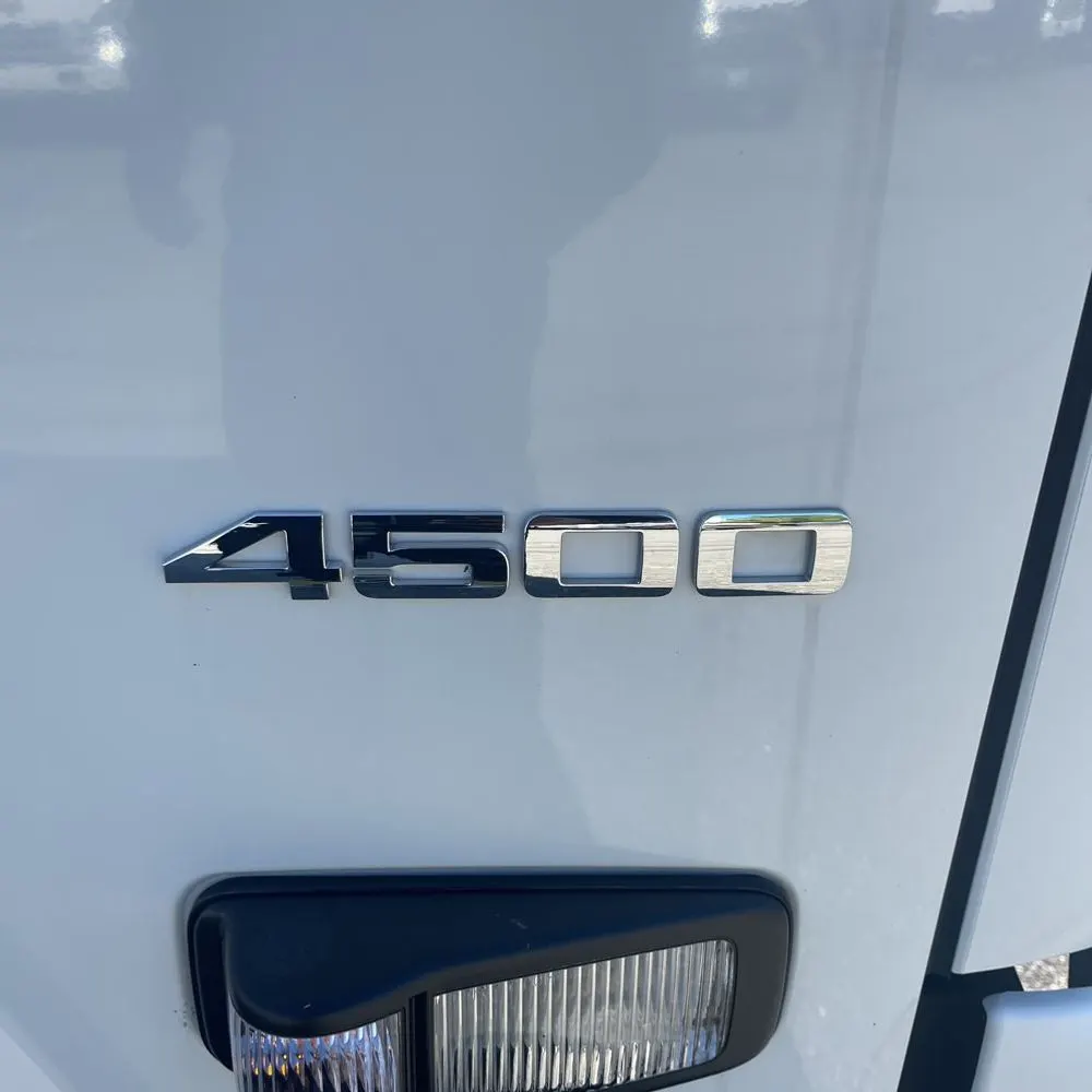 2022 Chevrolet Refrigerator box truck 4500