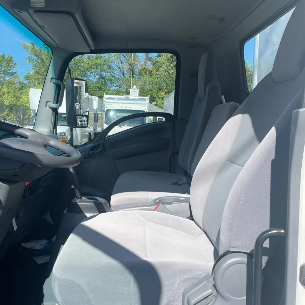 2022 Chevrolet Refrigerator box truck 4500