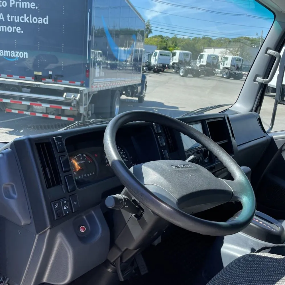 2025 Isuzu NRR NRR