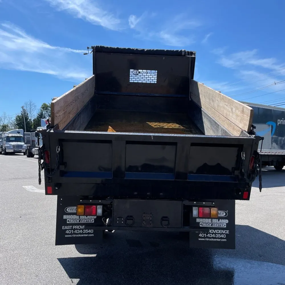 2025 Isuzu NRR NRR