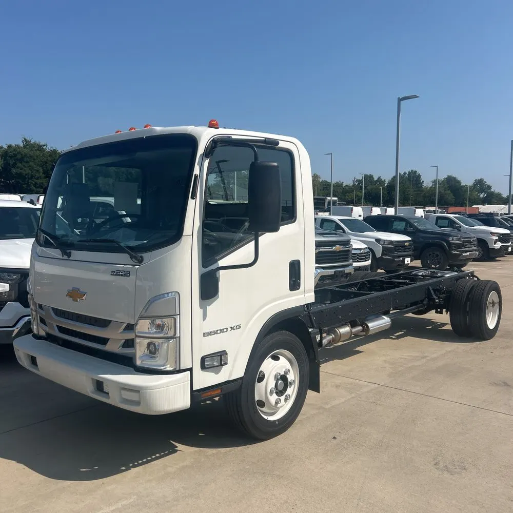 2025 Chevrolet 5500 XG Gas