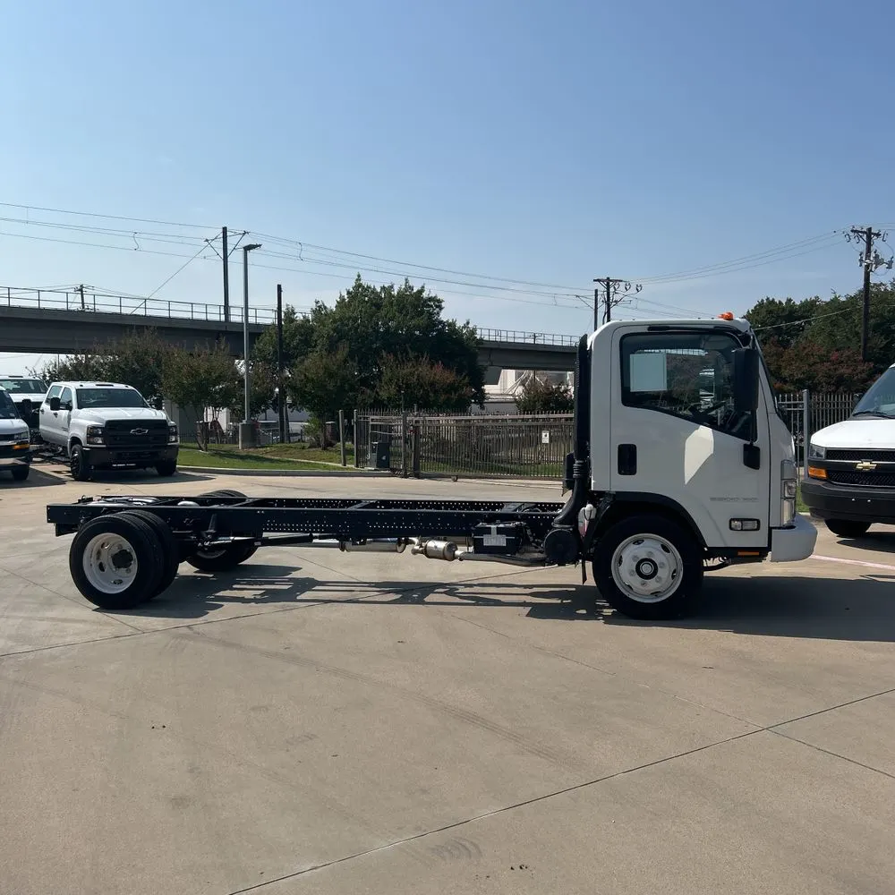 2025 Chevrolet 5500 XG Gas