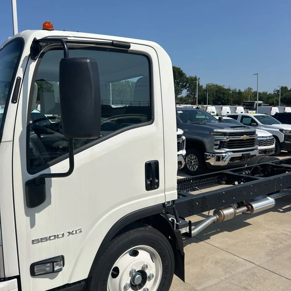 2025 Chevrolet 5500 XG Gas
