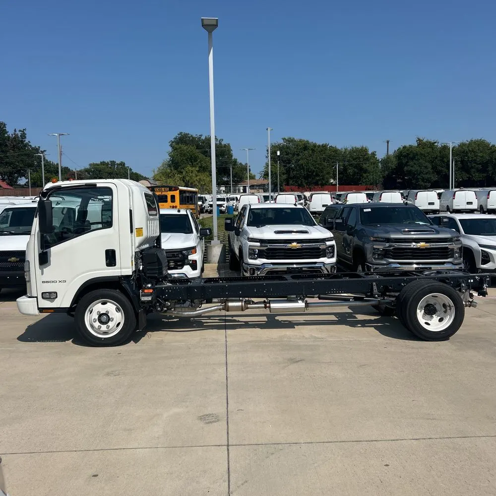 2025 Chevrolet 5500 XG Gas