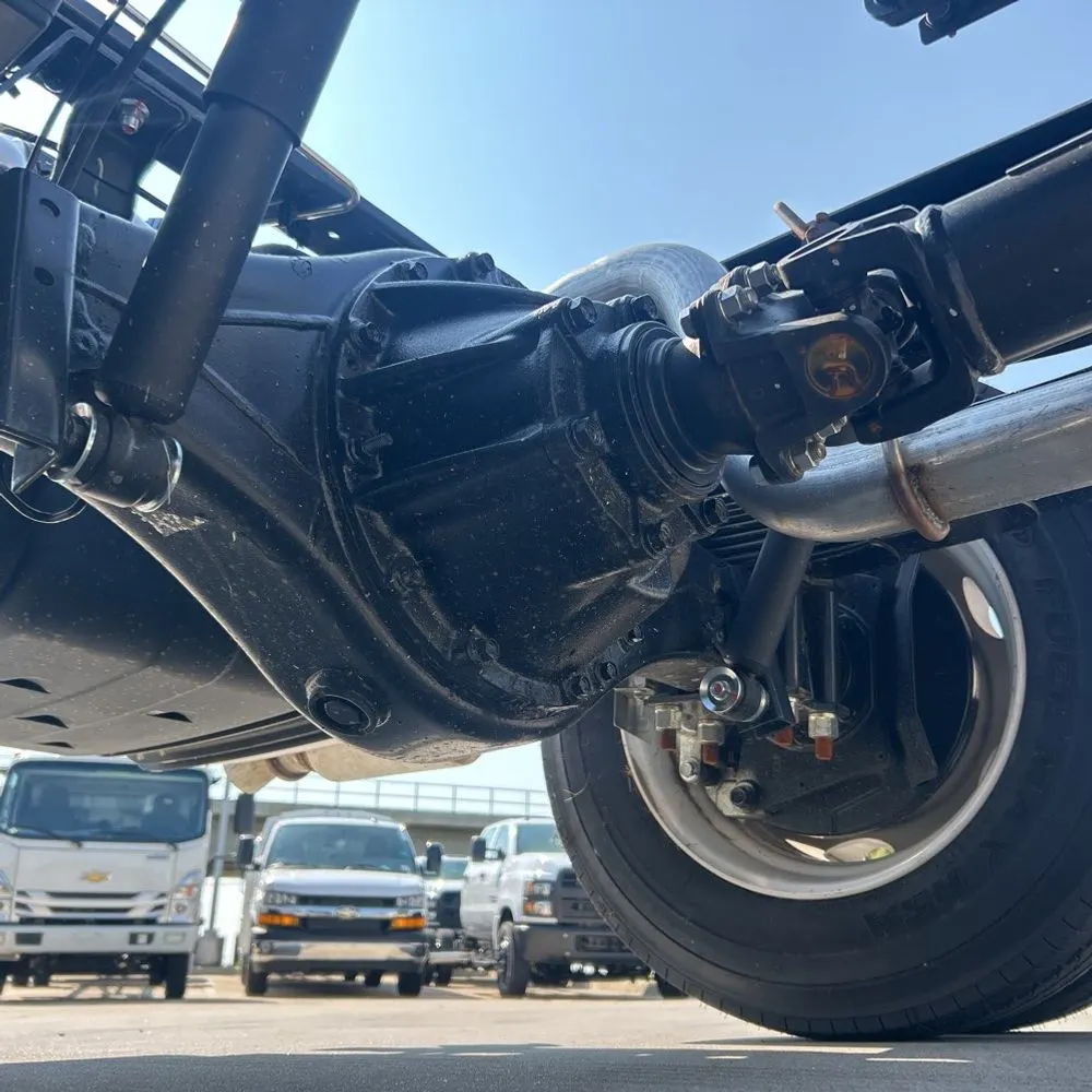 2025 Chevrolet 5500 XG Gas