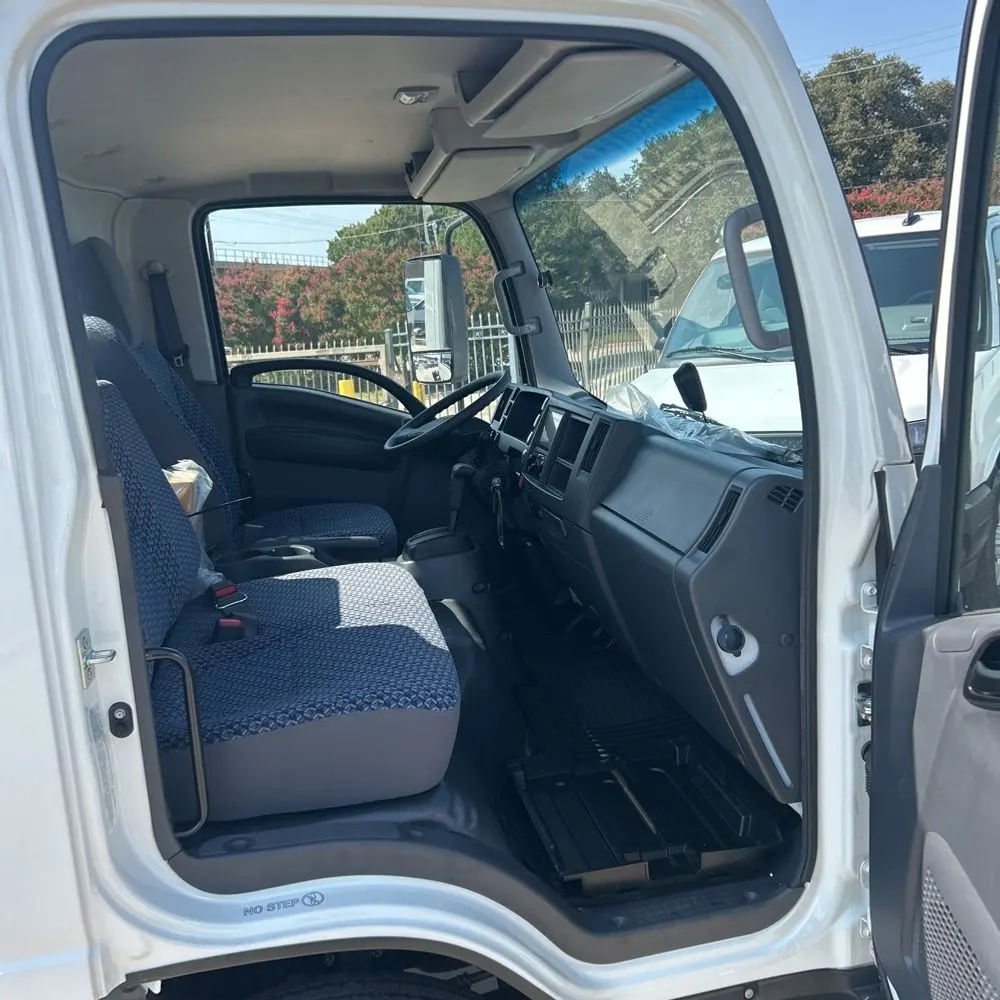2025 Chevrolet 5500 XG Gas
