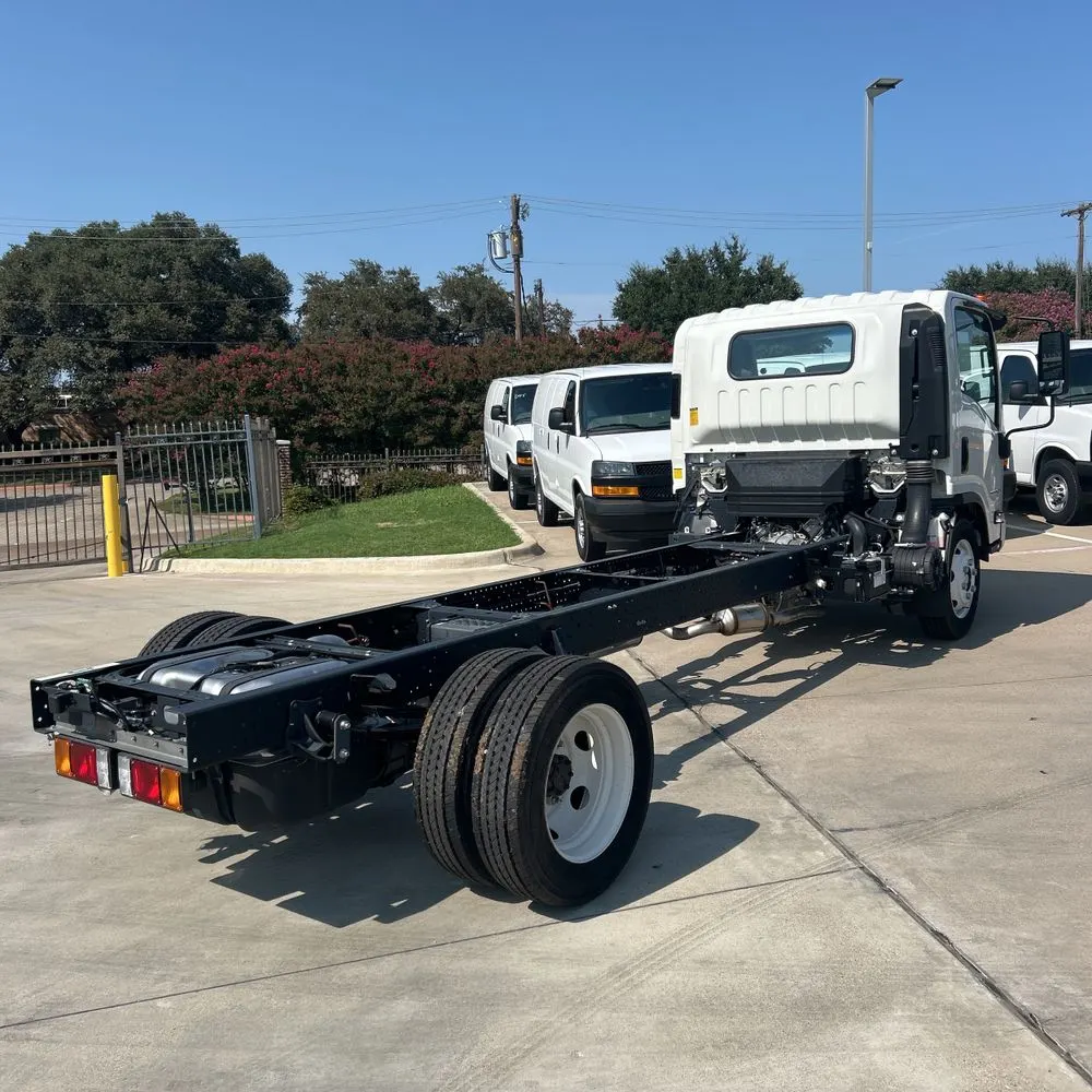 2025 Chevrolet 5500 XG Gas