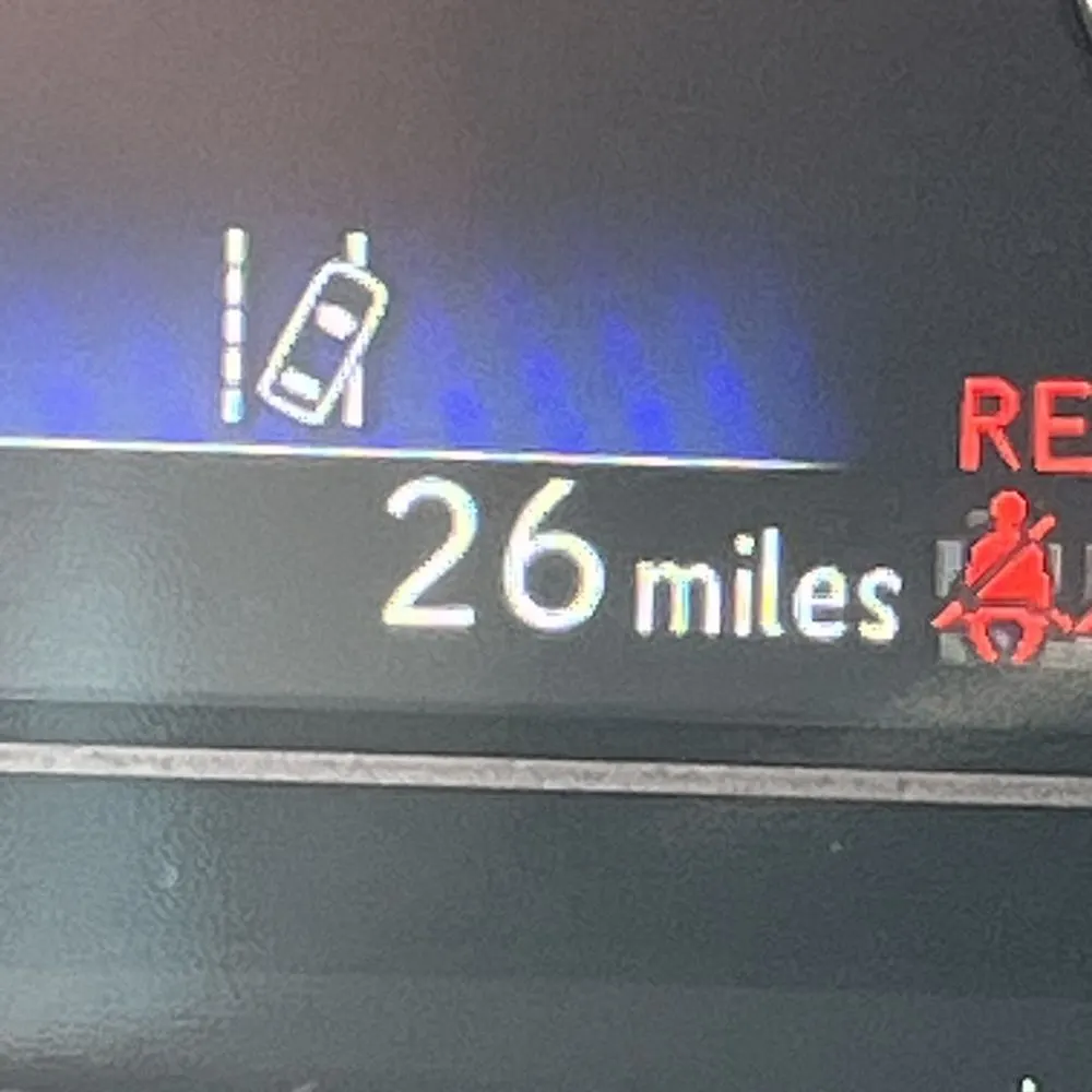 2025 Lexus ES 300h Base